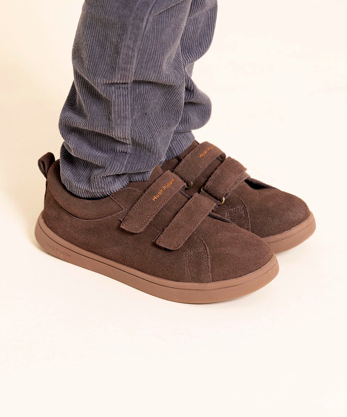 Zapatilla Cuero Niño Hobart Café