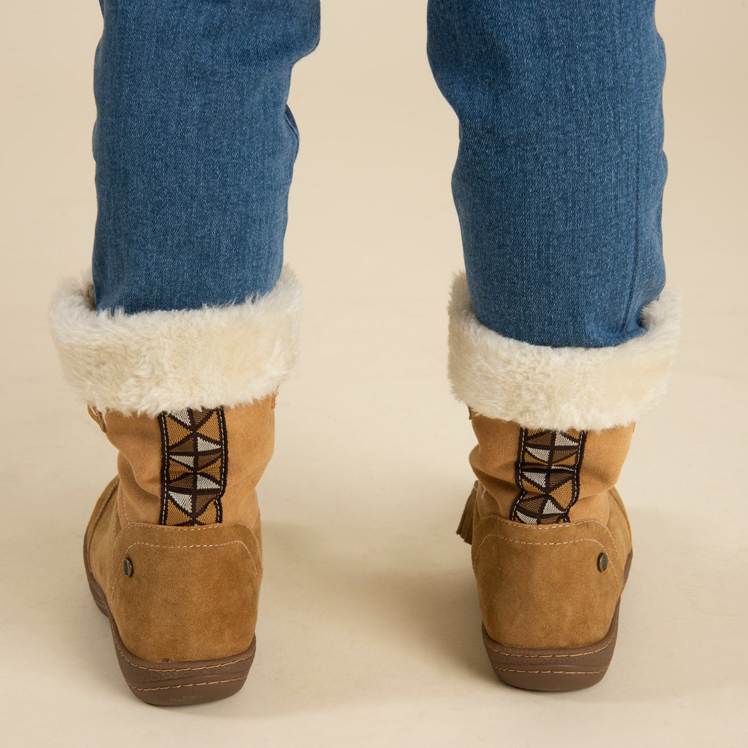 Bota Lakey-K [30-34]