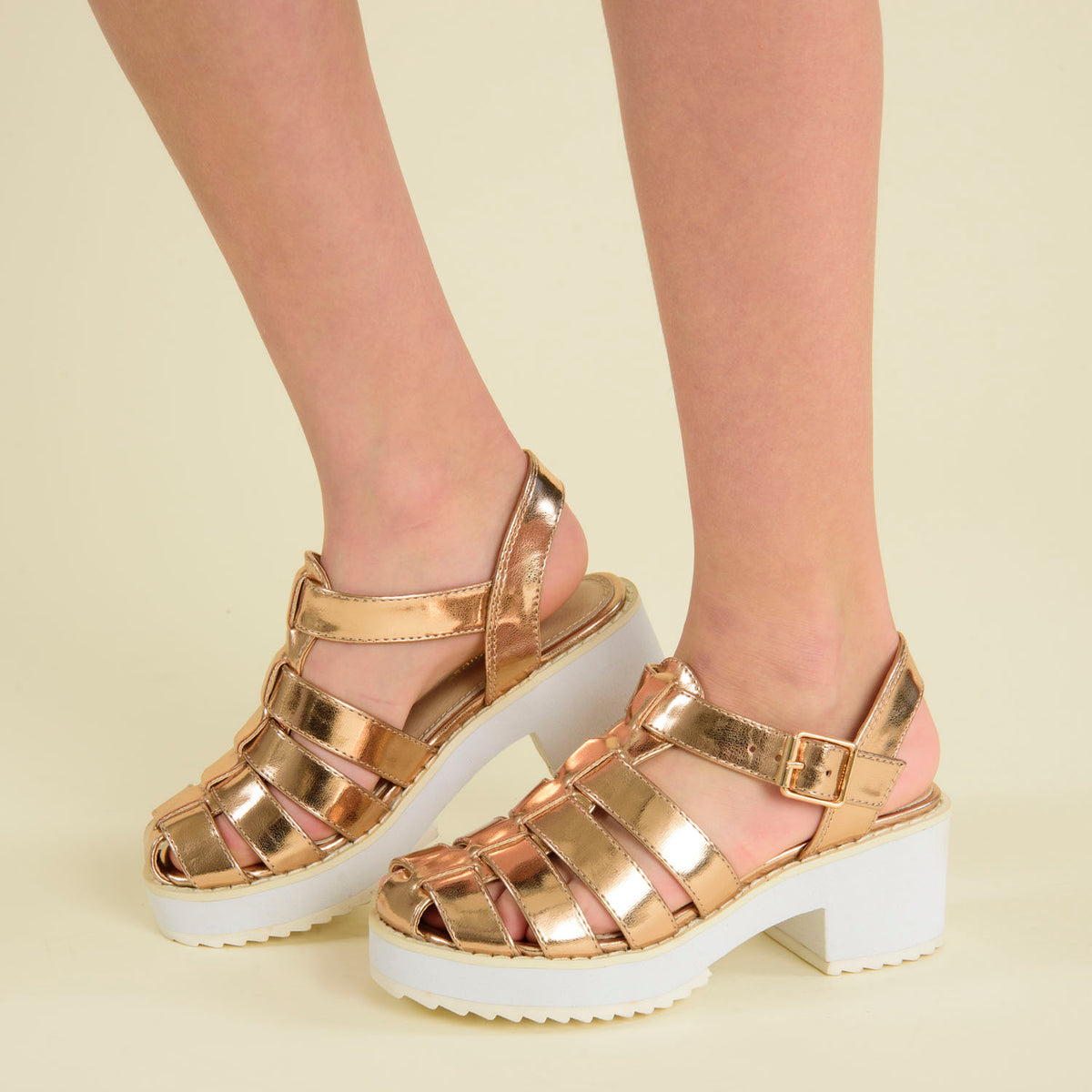 Sandalia Pasley [30-35]