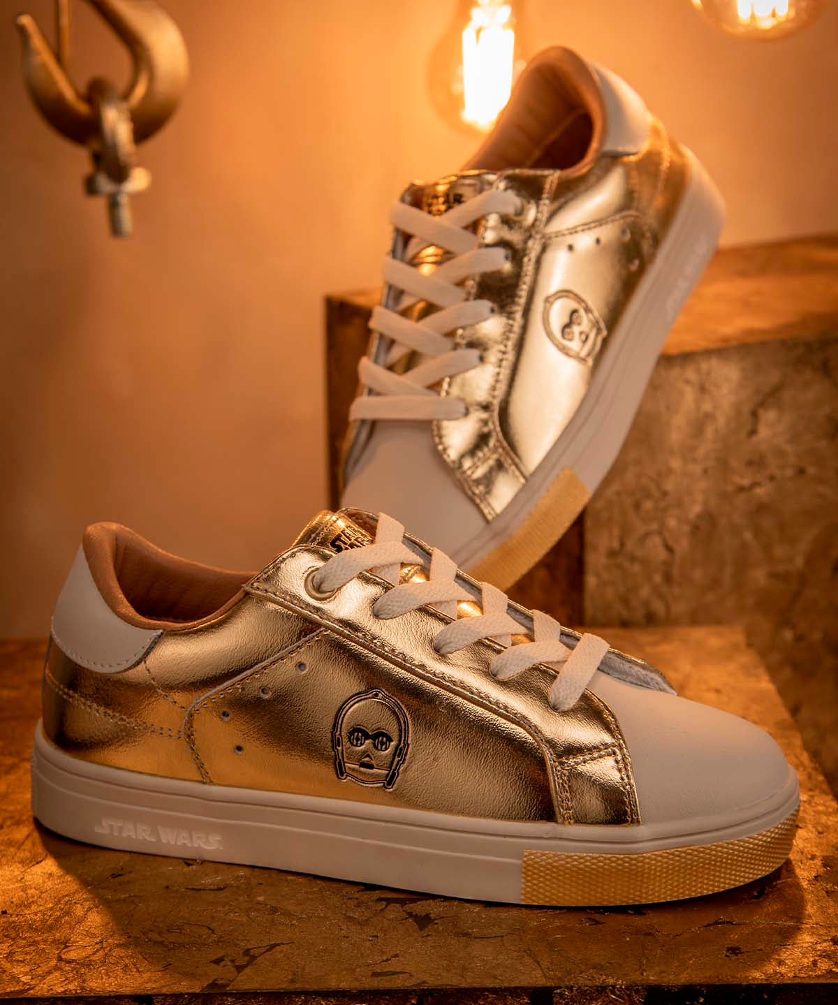Zapatilla Niña C-3PO Metalizado