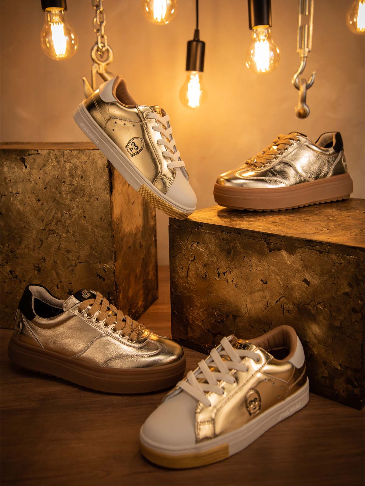 Zapatilla Niña C-3PO Metalizado