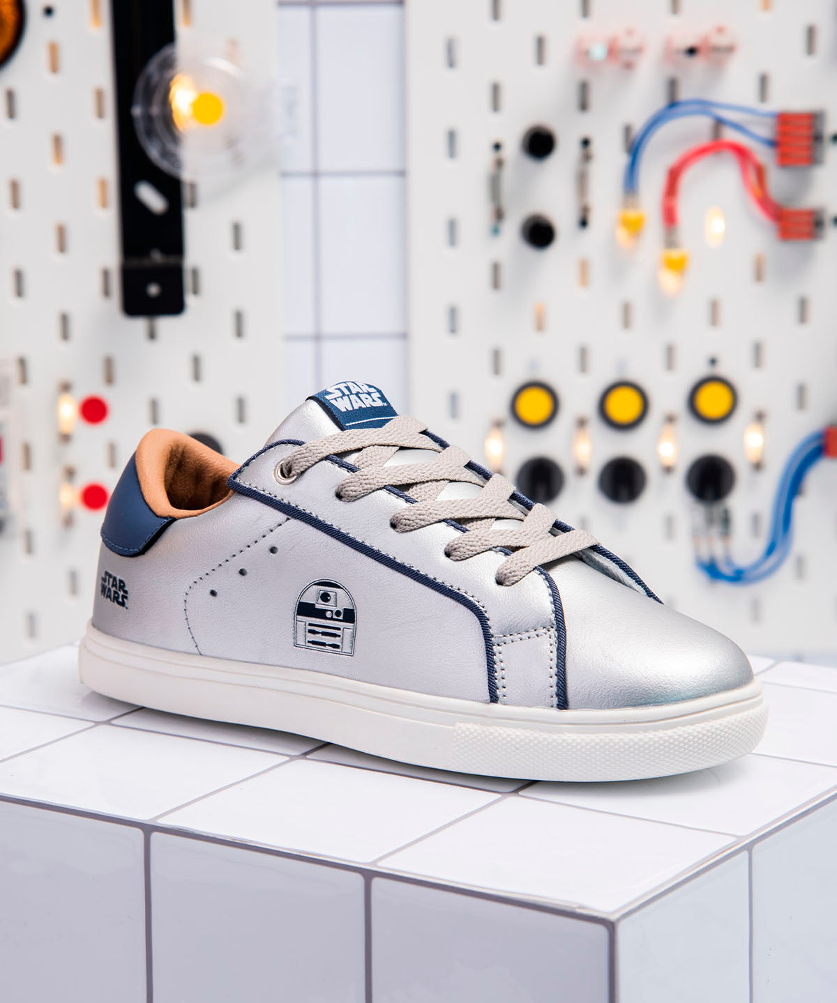 Zapatilla Niño R2-D2 SNEAKER Metalizado