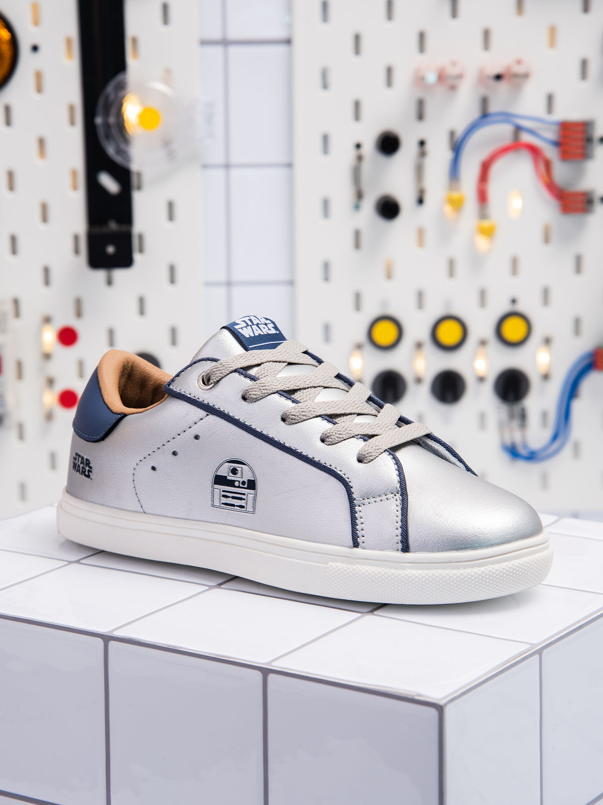 Zapatilla Niño R2-D2 SNEAKER Metalizado
