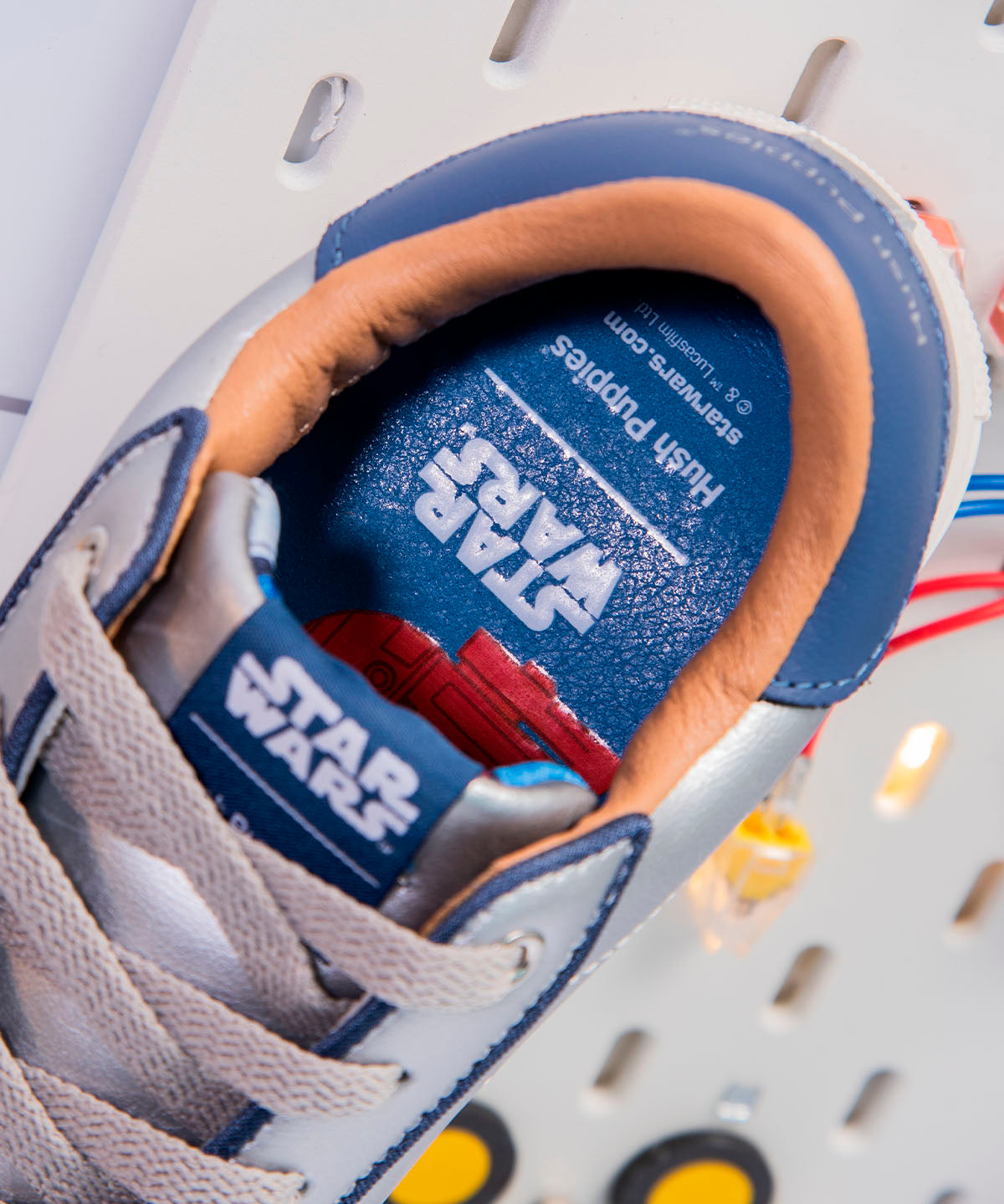 Zapatilla Niño R2-D2 SNEAKER Metalizado