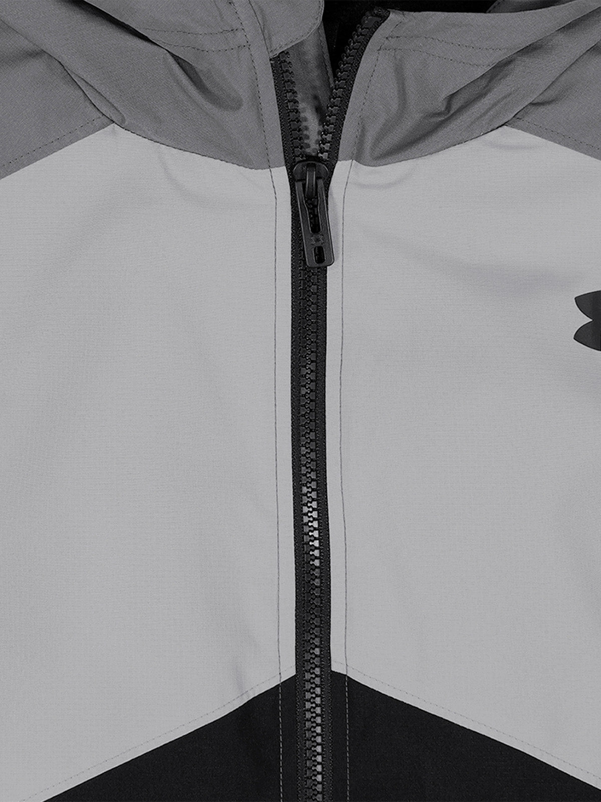 Cortaviento Chevron Kids Manataug Negro Under Armour